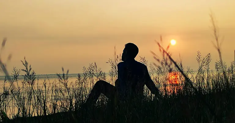 নদীর মতো জীবন, থেমে থাকে না। ছবি: শাহনুর শাকিব